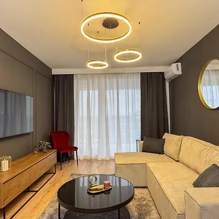 Velvet Noir, Modern & Luxury Apt, Parking Brasov