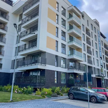 Апартаменти Cozy Velvet Noir, Modern & Luxury Apt, Parking Брашов